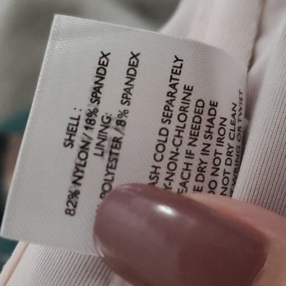 NEW Shade & Shore Ribbed Ring Front Bandeau Bikini Top - Picture 10 of 10